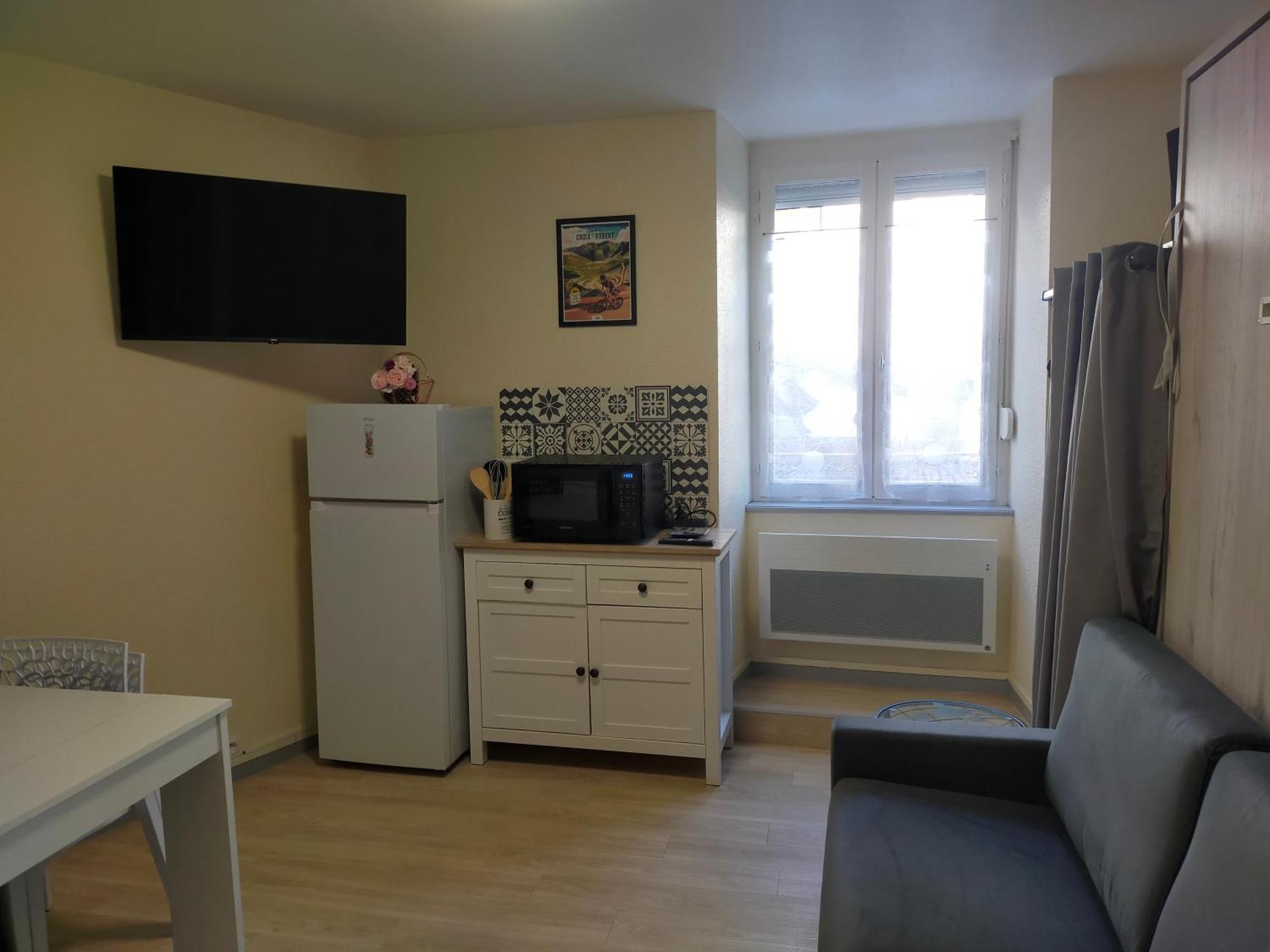2 - Dore Face Aux Thermes - Hyper-centre Apartment *