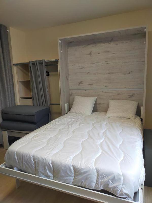 Apartment 2 - Dore Face Aux Thermes - Hyper-centre